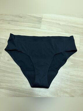 Unders Black Period Panty Size M-L Regular Absorbency Seamless Brief